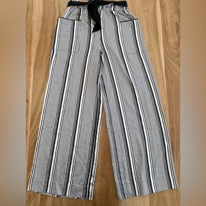 Victoria’s Secret Striped Satin Lounge Pajama Pants Size Small Pockets